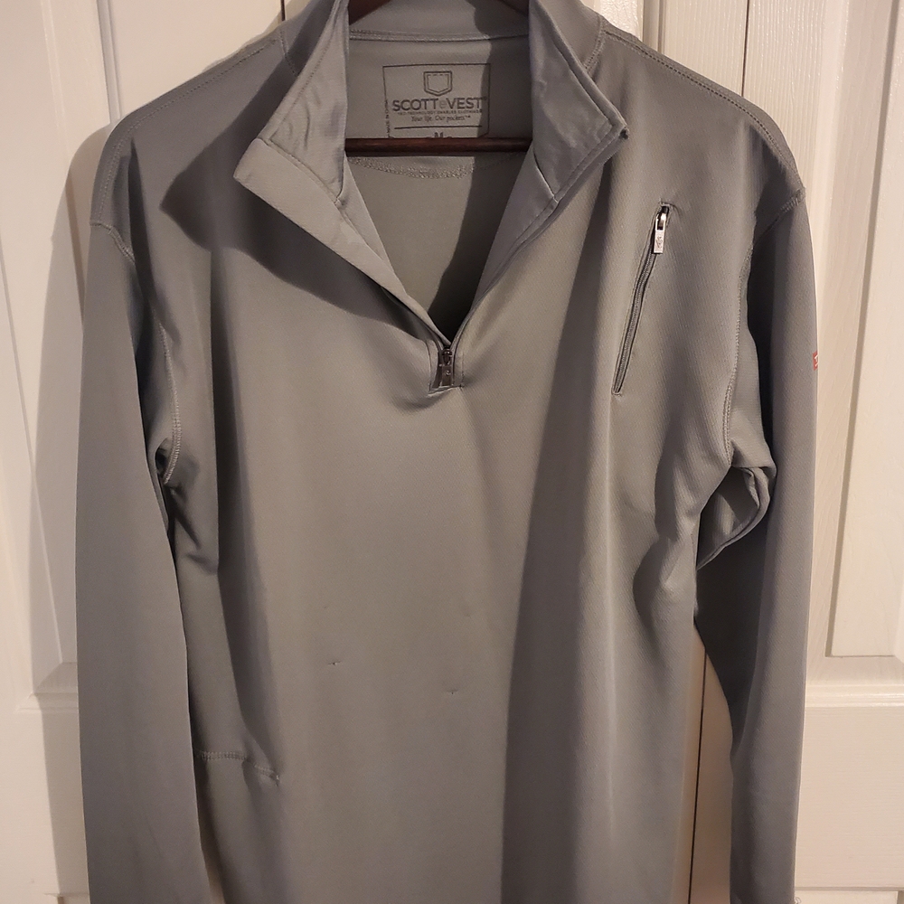 Scottevest Men's Light Gray Qzip 1/4 zip  Performance Pullover